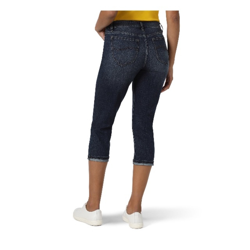 NWT Lee Riders Women's Belted Cuffed Capri Jean - Picture 2 of 3